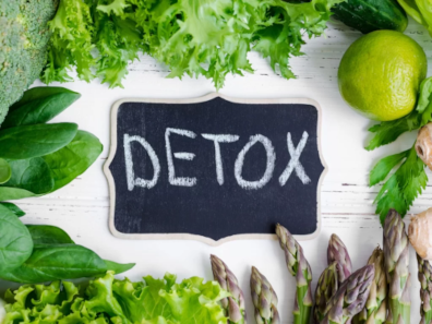 3 Reasons You Should Do A Detox Cleanse This Spring